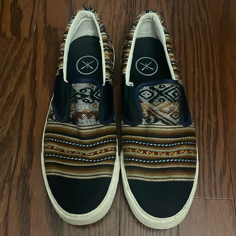 Inkka men’s slip on shoes